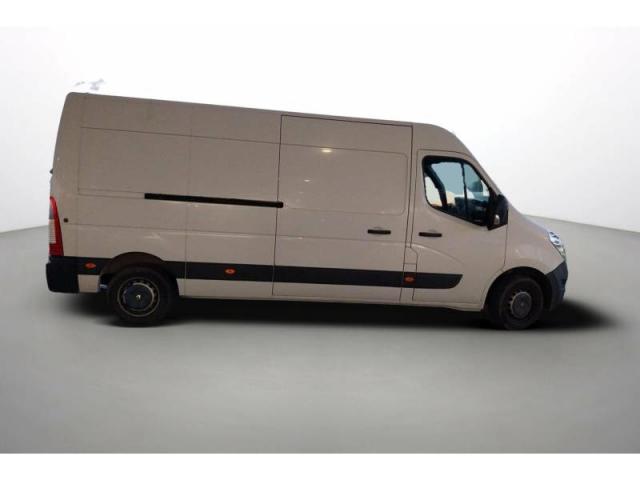 Renault Master image 9