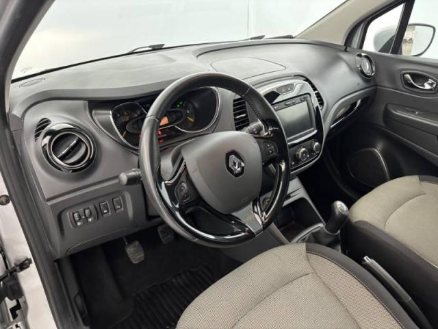 Renault Captur image 1