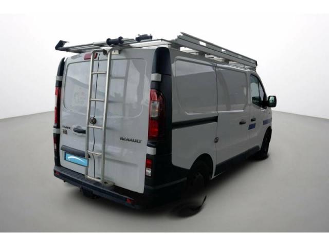Renault Trafic image 3