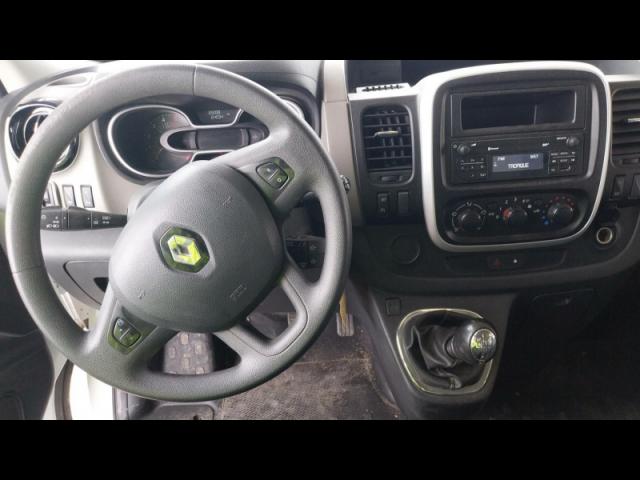 Renault Trafic image 4