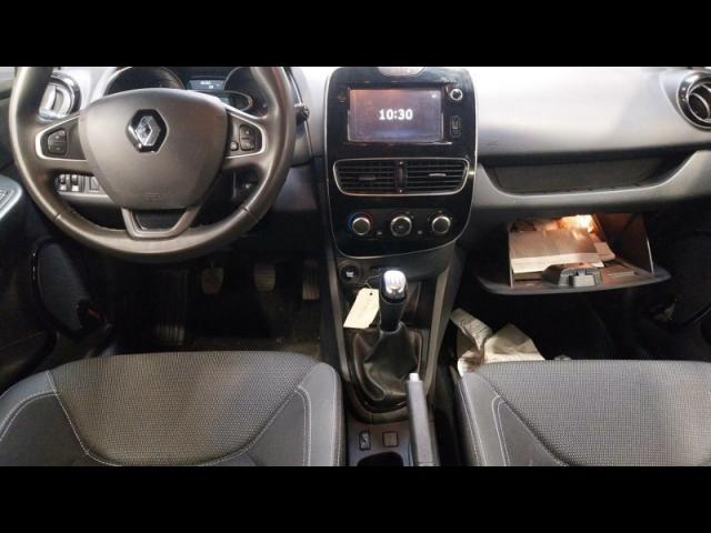 Renault Clio image 8