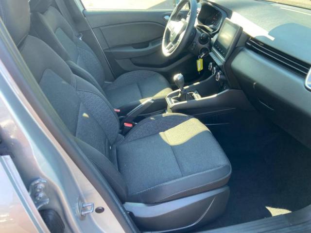 Renault Clio image 6
