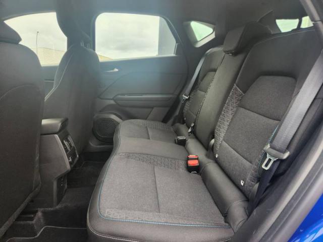 Renault Captur image 2