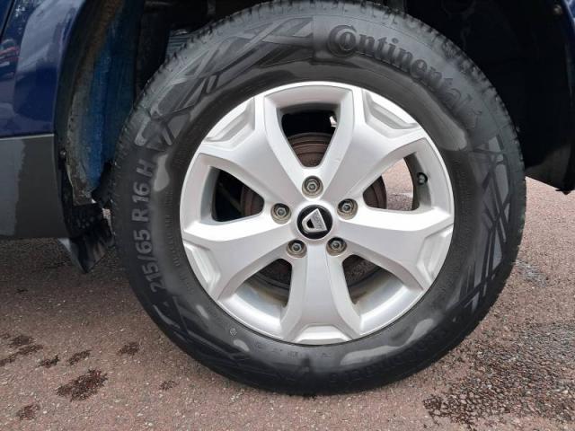 Dacia Duster image 8