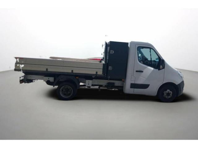 Renault Master image 2