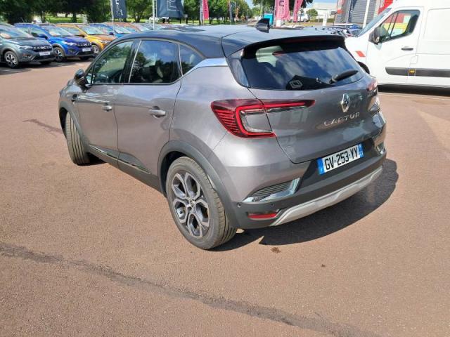 Renault Captur image 1
