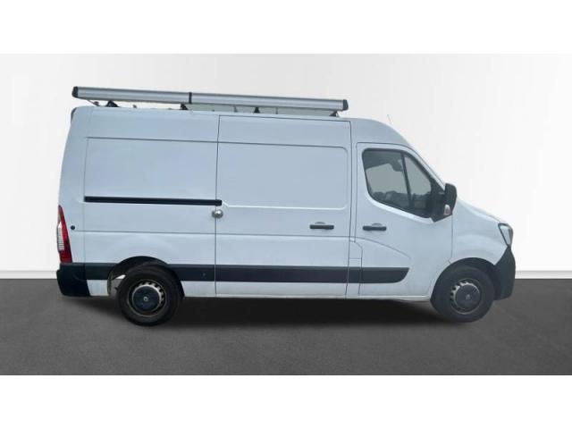 Renault Master image 8