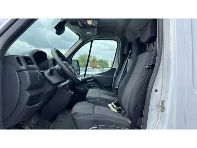 Renault Master image 4
