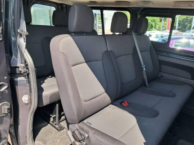 Renault Trafic image 7