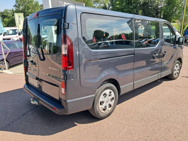 Renault Trafic image 1
