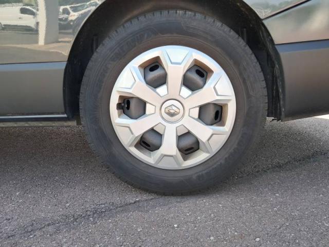 Renault Trafic image 9