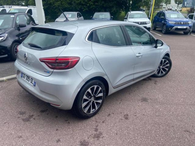 Renault Clio image 9