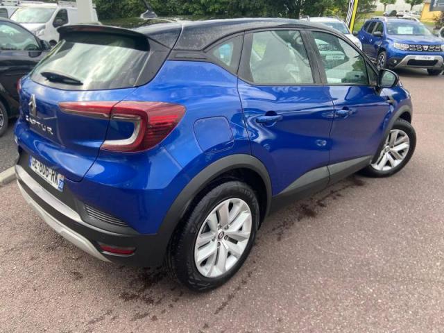 Renault Captur image 1