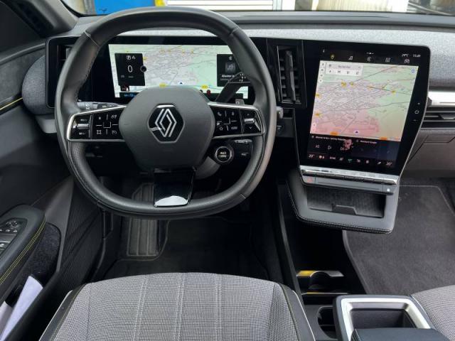 Renault Mégane image 2