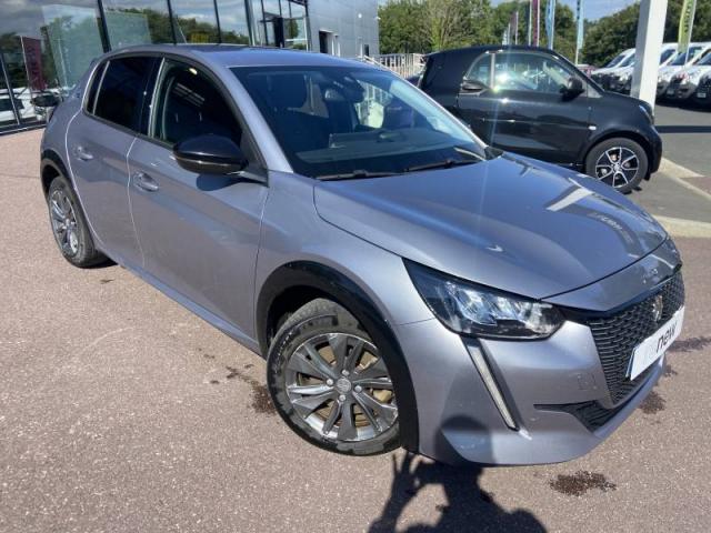 Peugeot 208 image 1