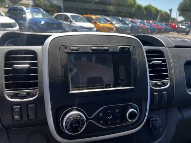 Renault Trafic image 1