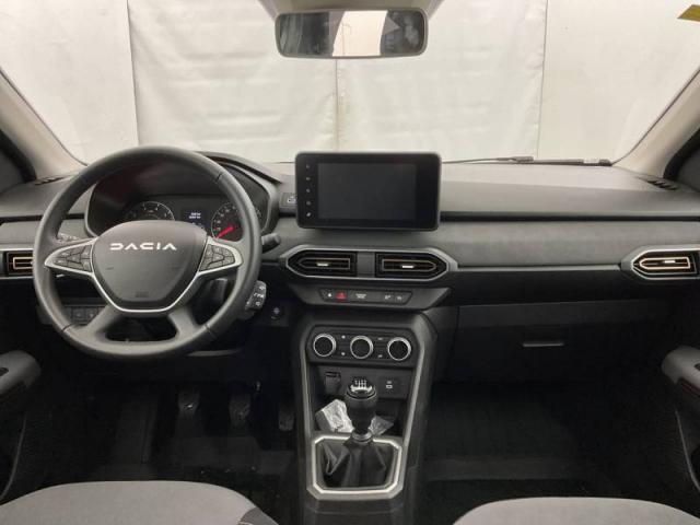 Dacia Sandero image 7