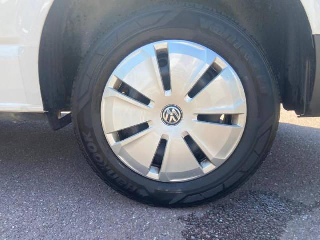 Volkswagen Transporter image 8
