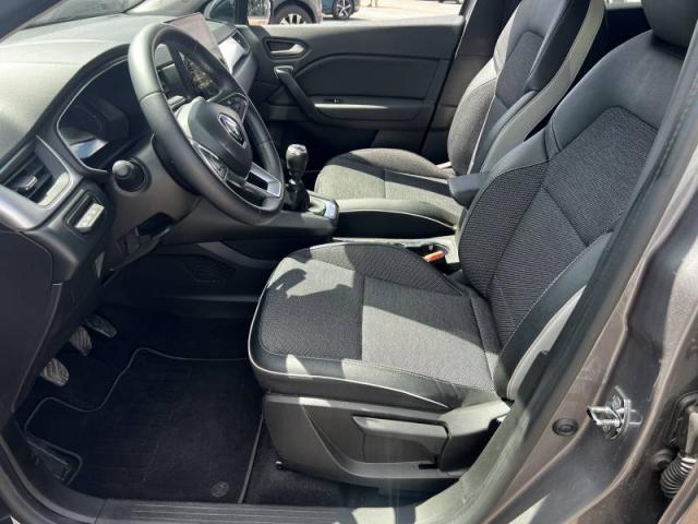 Renault Captur image 8