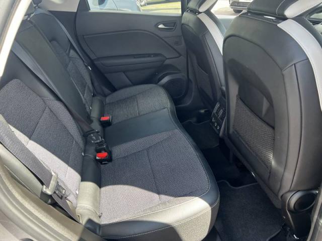 Renault Captur image 6