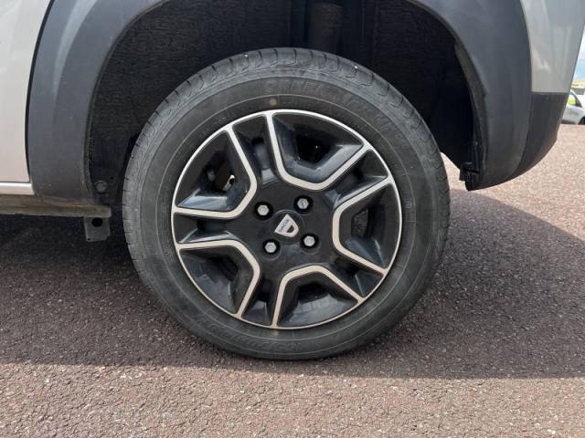 Dacia Spring image 8