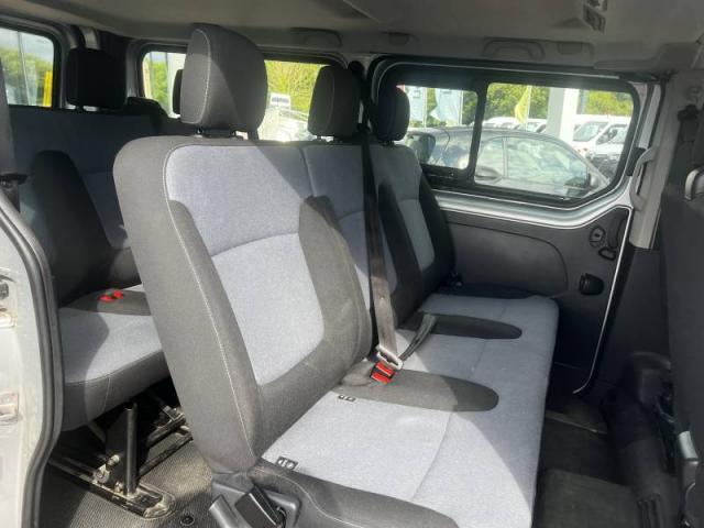Opel Vivaro image 5