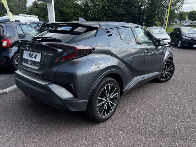 Toyota C-Hr image 2
