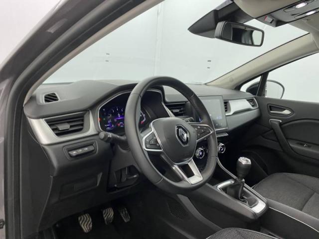 Renault Captur image 8