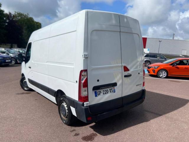 Renault Master image 2
