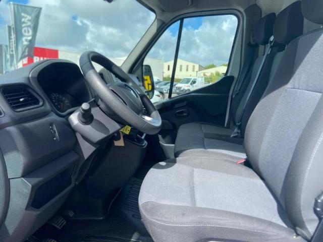 Renault Master image 9