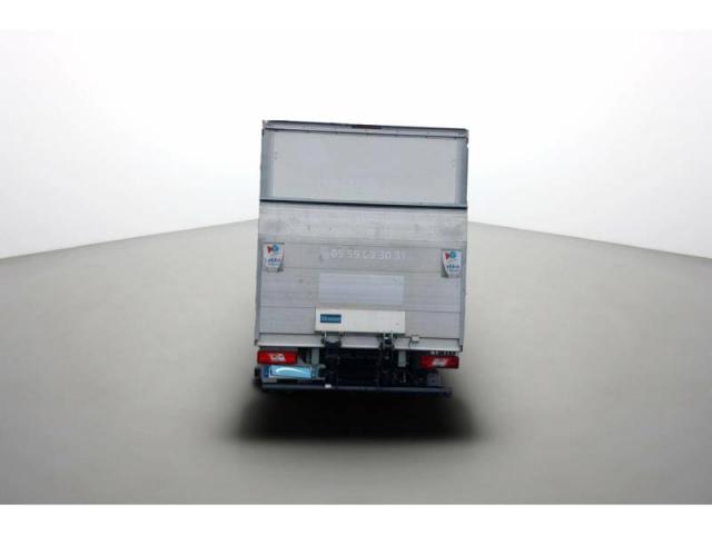 Ford Transit image 3