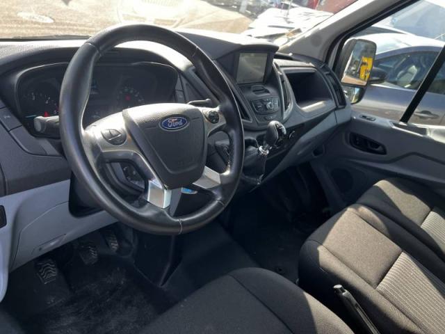 Ford Transit image 2