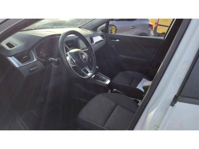 Renault Captur image 2