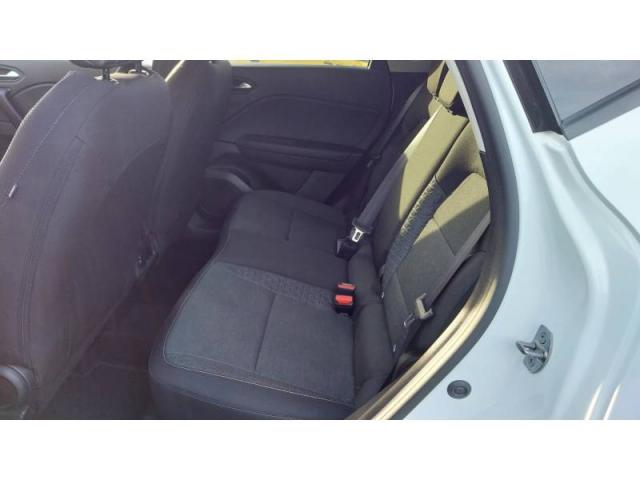 Renault Captur image 7