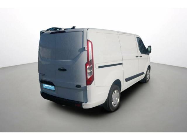 Ford Transit image 3