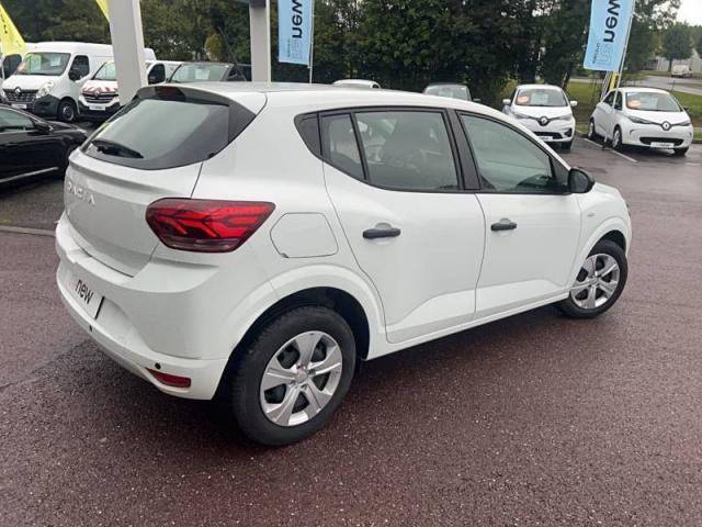 Dacia Sandero image 1