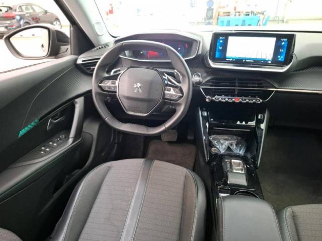 Peugeot 2008 image 4