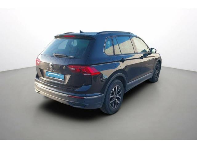 Volkswagen Tiguan image 8