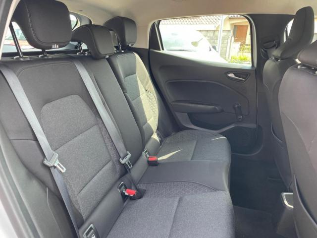 Renault Clio image 6