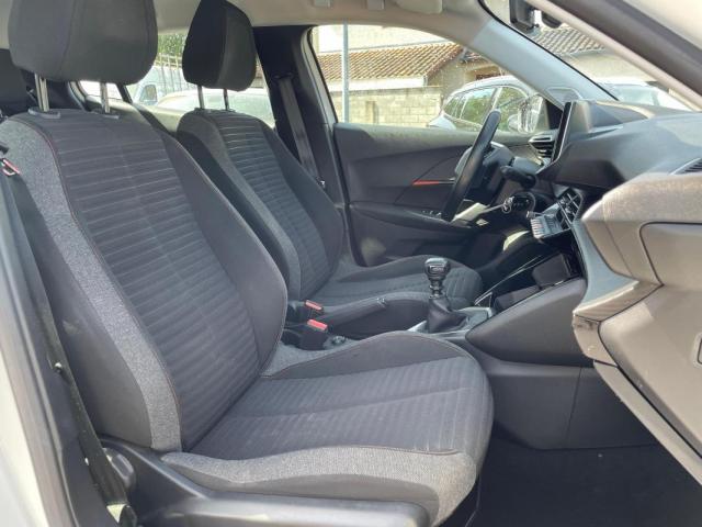 Peugeot 2008 image 5
