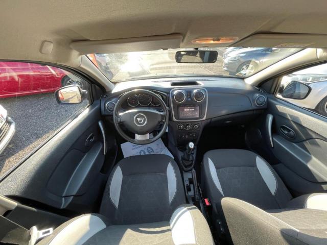 Dacia Sandero image 2