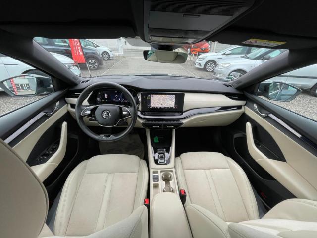 Skoda Octavia image 2