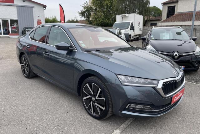 Skoda Octavia image 3