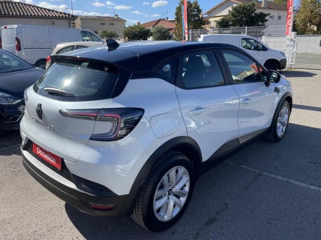 Renault Captur image 2