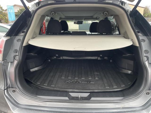 Nissan X-Trail image 1