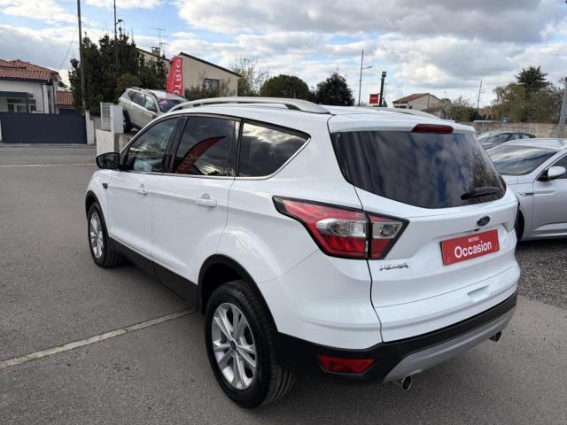 Ford Kuga image 7