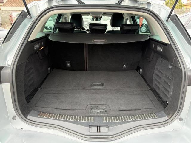 Renault Mégane Estate image 6