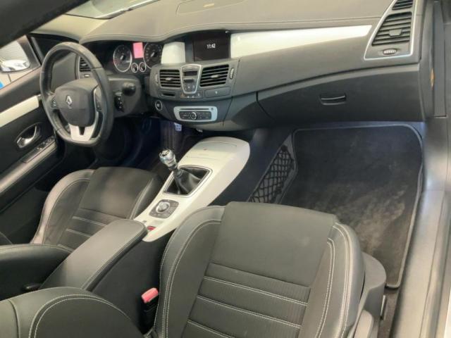 Renault Laguna Coupé image 3