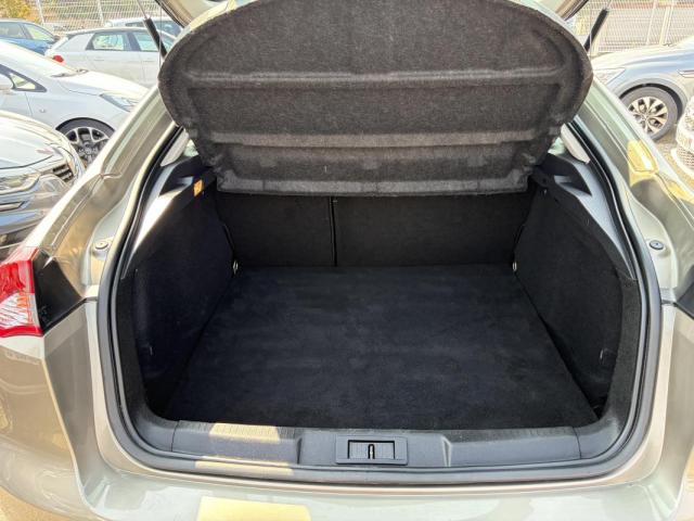 Renault Laguna image 4