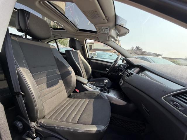 Renault Laguna image 5